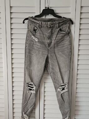 Gray Distressed Women's Jeans American Eagle
